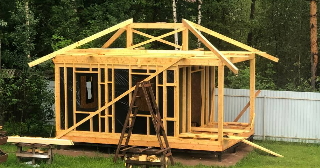 Сарай из бруса 100х100 в Гусь-Хрустальном - строительство под ключ | Строй-Гсь от 41272 руб.